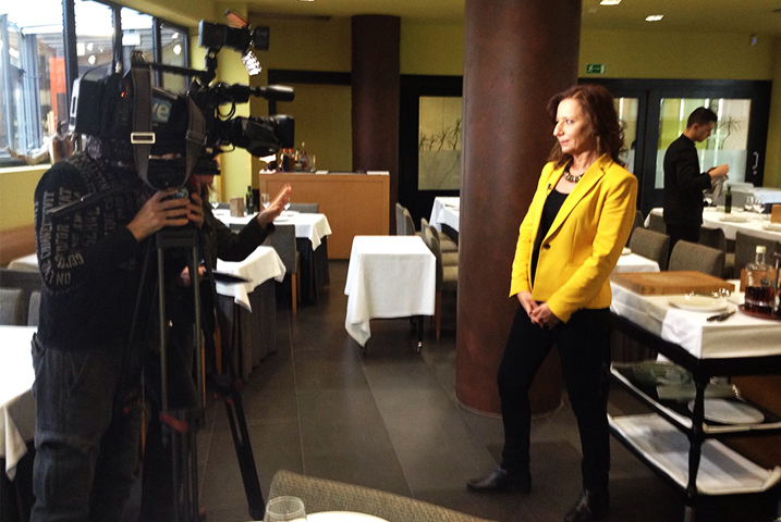 Fotografía de: TV1 viene al CETT para preguntarnos sobre el creciente interés por los estudios de cocina | CETT